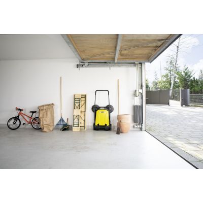 16. KARCHER S 4 Twin Sweeper - 1.766-360.0