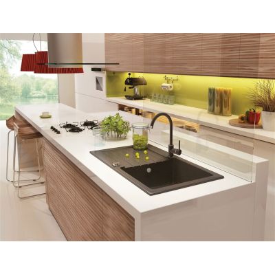 3. Deante Zorba ZQZV2113 sink with tap