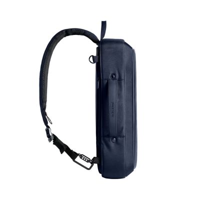 21. XD DESIGN ANTI-THEFT BACKPACK BOBBY BIZZ 2.0 NAVY P/N: P705.925