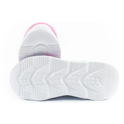 9. Leomil Bluey children's sports shoes, lightweight sneakers with Velcro LED