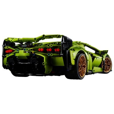 7. LEGO TECHNIC 42115 Lamborghini Sian FKP 37