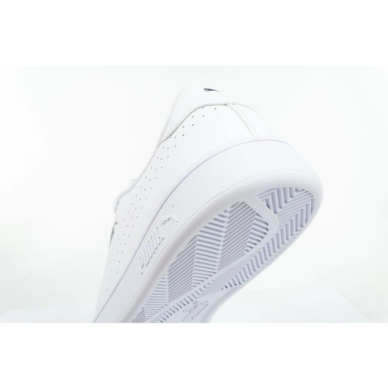 18. Puma Smash v2 W 365213 02 sports shoes