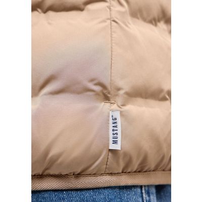 3. Mustang Quilted Vest Sleeveless STYLE TWIN LAKES 1017576 3140