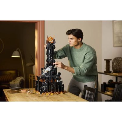 58. LEGO Icons 10333 - The Lord of the Rings: Barad-dur