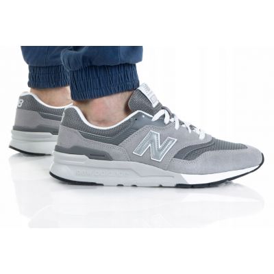 12. New Balance men's shoes CM997HCA classic 40