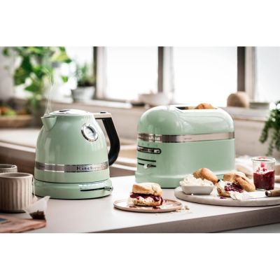 6. Kitchenaid ARTISAN 5KMT2204EPT Toaster, Pistazie