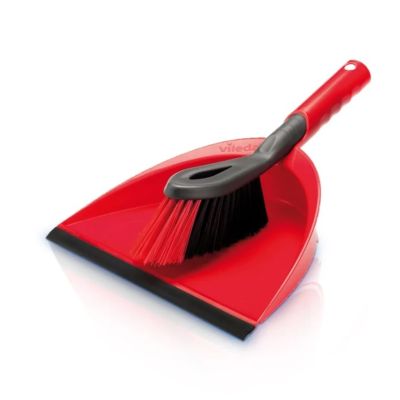 2. Vileda 2-in-1 dustpan with brush