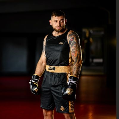 4. GOLD training boxing shorts