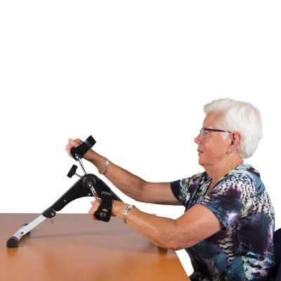 8. VIRTUFIT V2 FOLDABLE INDOOR BIKE / CYCLE TRAINER WITH COMPUTER