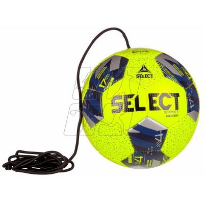 2. Select Street Kicker v24 T26-18470 elastic ball