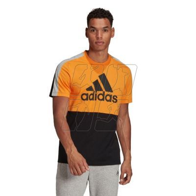 2. adidas Essentials Colorblock Single Jersey Tee M HE4328