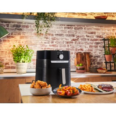 24. TEFAL EY5018 fryer
