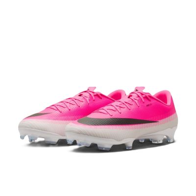 3. Nike Vapor 17 Academy FG/MG T Football Boots IO8228-900