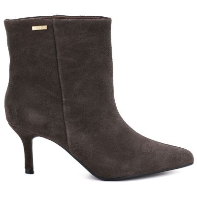 2. Women's leather ankle boots with a low heel, suede, brown, Big Star UU274492