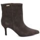2. Women's leather ankle boots with a low heel, suede, brown, Big Star UU274492