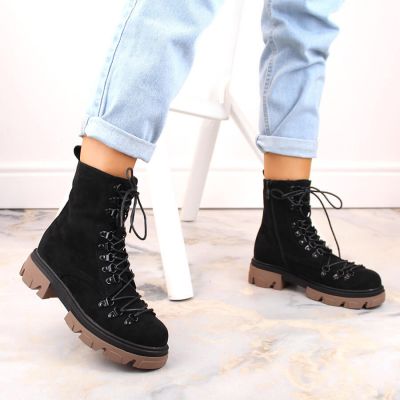 8. Vinceza W JAN255 black insulated suede ankle boots