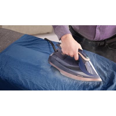 45. PHILIPS DST 8050/20 iron