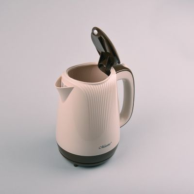 4. Electric kettle 1.7l 2200W MR-042-BEIGE MAESTRO