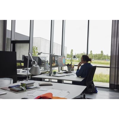 30. POLY Savi 8420 Office Stereo Headset Microsoft Teams Certified DECT 1880-1900 MHz