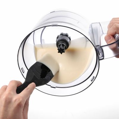 14. Black+Decker BXFPA1200E food processor (1200W)