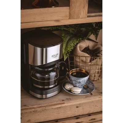 8. Adler AD 4407 drip coffee maker (550W; black)