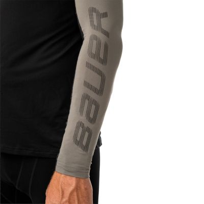 5. Bauer Performance Baselayer Senior