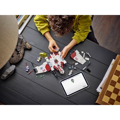 12. LEGO Star Wars 75432 V-19 Starfighter Torrent