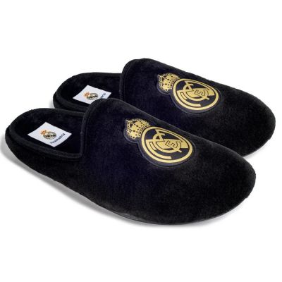 3. Real Madrid M CFRM7 Flip Flops