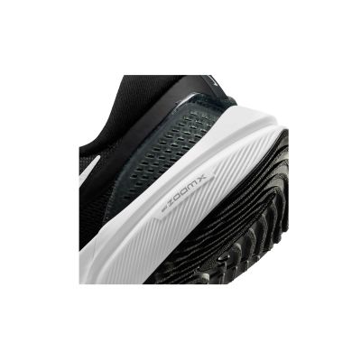 7. Nike Air Zoom Vomero 16 M DA7245-001 Running Shoes