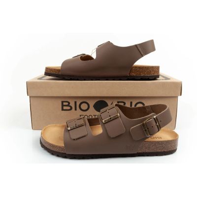 10. Bio Bio Men’s Anatomical Genuine Leather Sandals