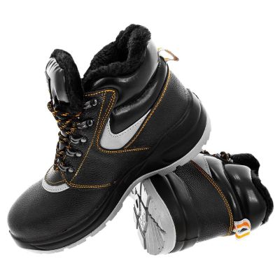 3. NEO tools 82-021 safety shoes