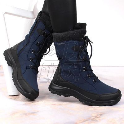 6. DK W DK61B snow boots