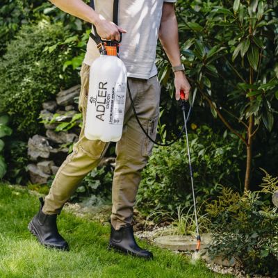 5. ADLER AD 6809 hand pressure sprayer - 8L