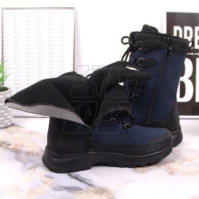 7. DK W DK61B snow boots