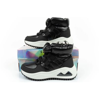 38. Skechers Uno W 177559/BLK Shoes