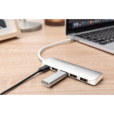 8. Digitus 4-port USB Type-C™ (USB 3.0) hub + PD