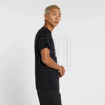 5. New Balance Sport Graphic T-shirt M MT51940BK
