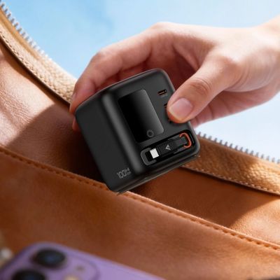 7. Acefast Z10 GaN 100W 3xUSB Desktop Charger with Retractable USB-C Cable and TFT Display - Black
