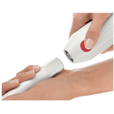 4. BOSCH MSM64010 Hand Blender (450 W; white, red)