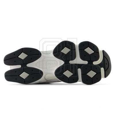 9. New Balance U9060EEJ sports shoes