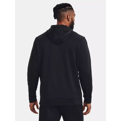 4. Under Armor M 1373353-001 sweatshirt