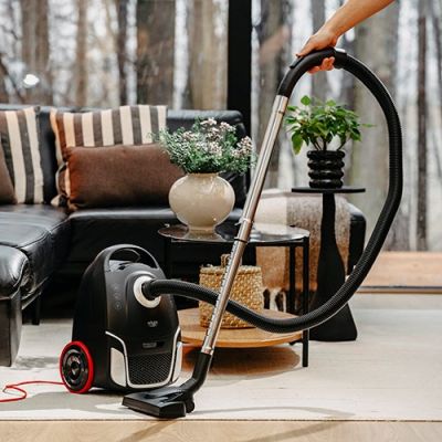 8. ADLER AD 7054 vacuum cleaner