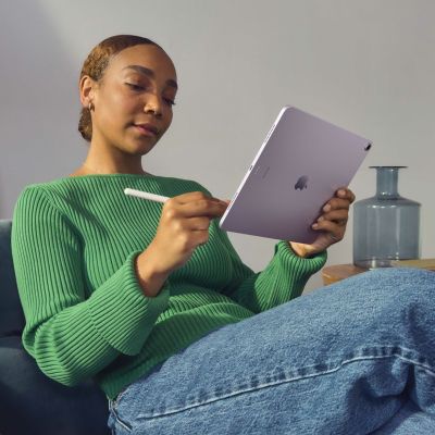 4. Apple iPad Air Apple M 256GB 27.9 cm (11") 8GB Wi-Fi 6E (802.11ax) iPadOS 17 Gray