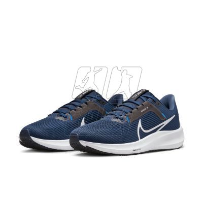 3. Nike Pegasus 40 M DV3853-400 shoes