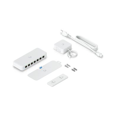 8. Switch Ubiquiti UniFi Ultra 60W 8p PoE (PoE+: 7;) Managed Gigabit (USW-Ultra-60W-EU)