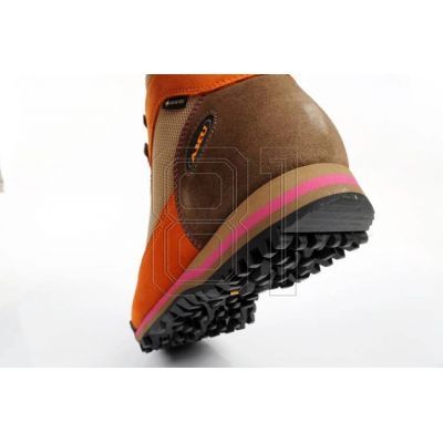 8. Aku Ultralight W trekking shoes 36510184