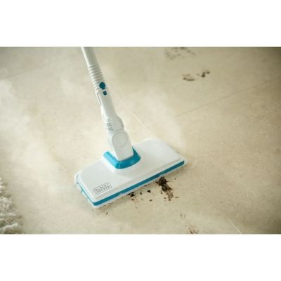 8. BHSMP2314-QS BLACK+DECKER Steam Mop