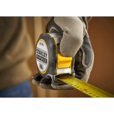 9. Stanley FMHT38217-0 8m Tape Measure Black, Yellow