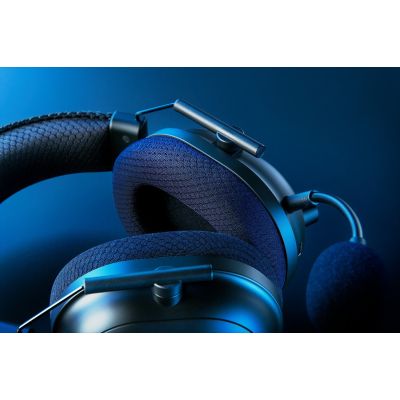 5. Razer Esports BlackShark V2 Pro Headset Wireless Over-Ear Microphone Noise Cancelling Wireless Black