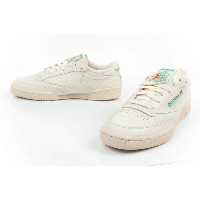 9. Reebok Club Vintage M DV6434 shoes